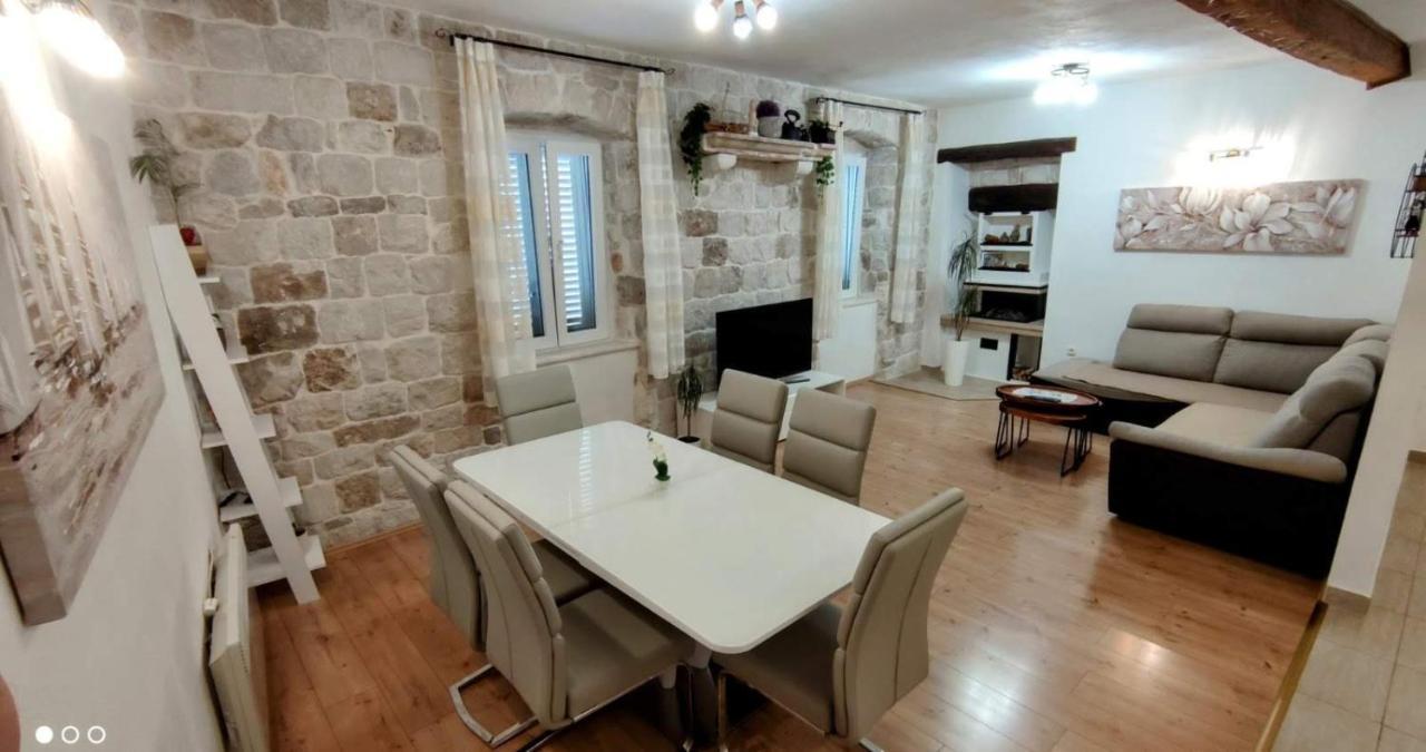 Apartman Old Town Trogir Buitenkant foto